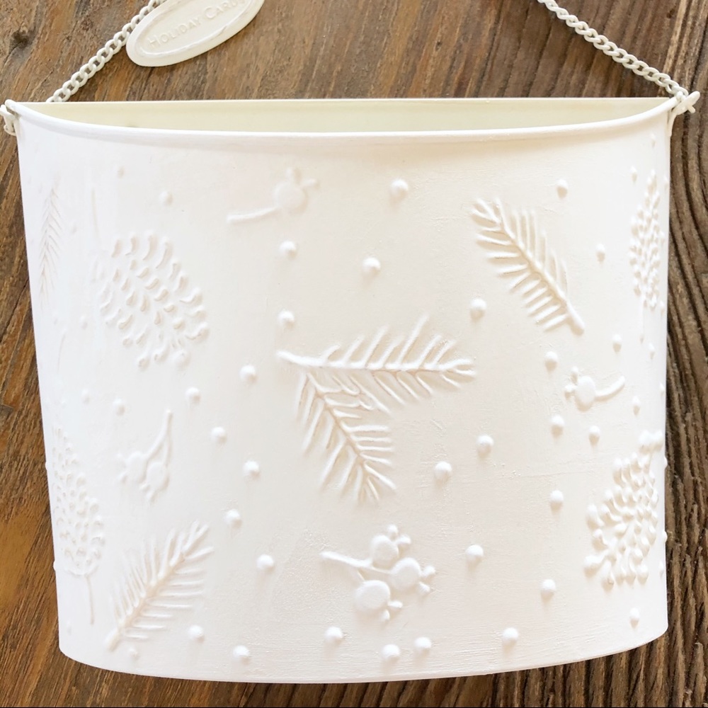 Farmhouse White Wall Bucket Planter Home Decor - Picture 4 of 10